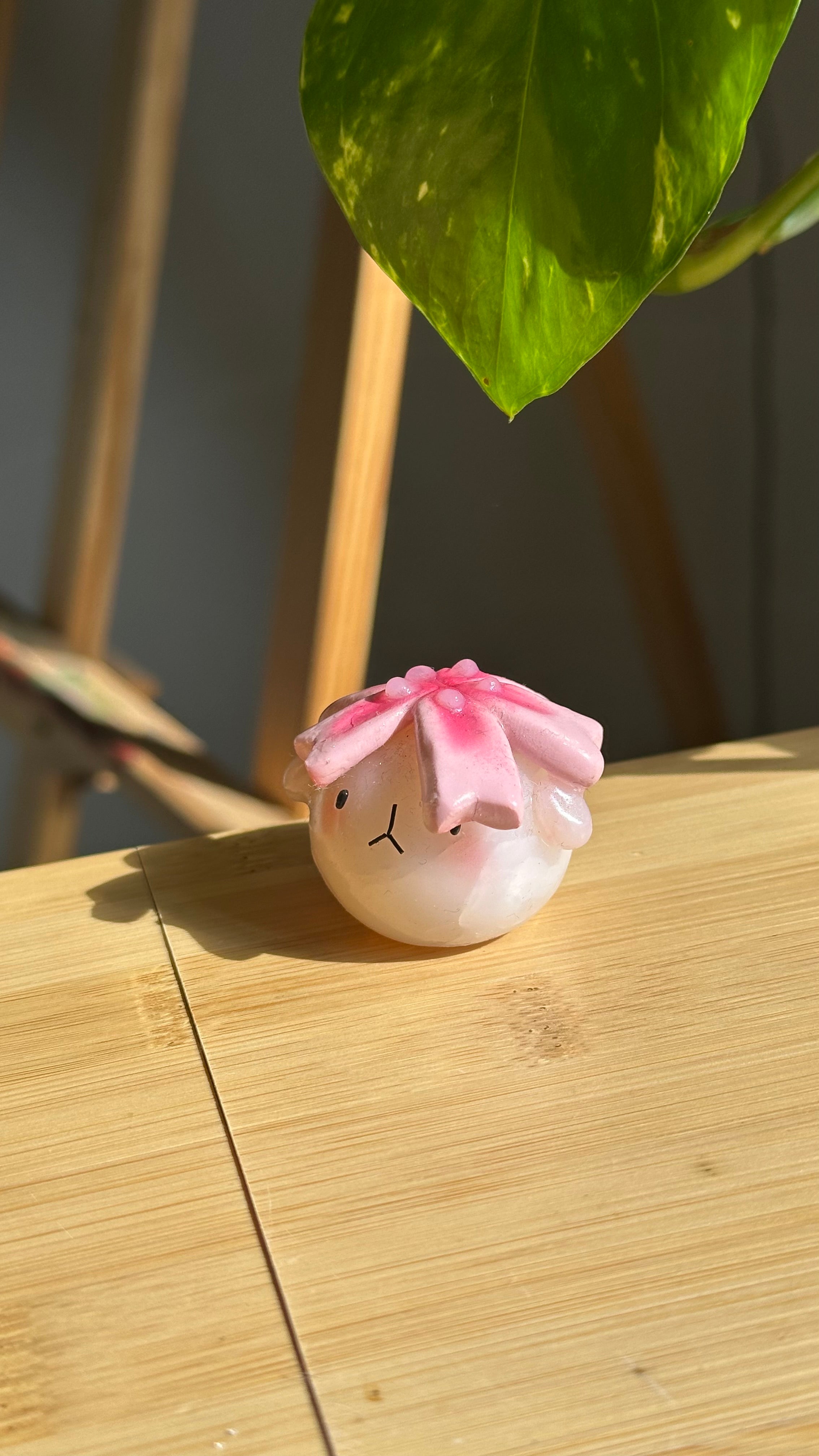 Sakura Ghost Desk Friend