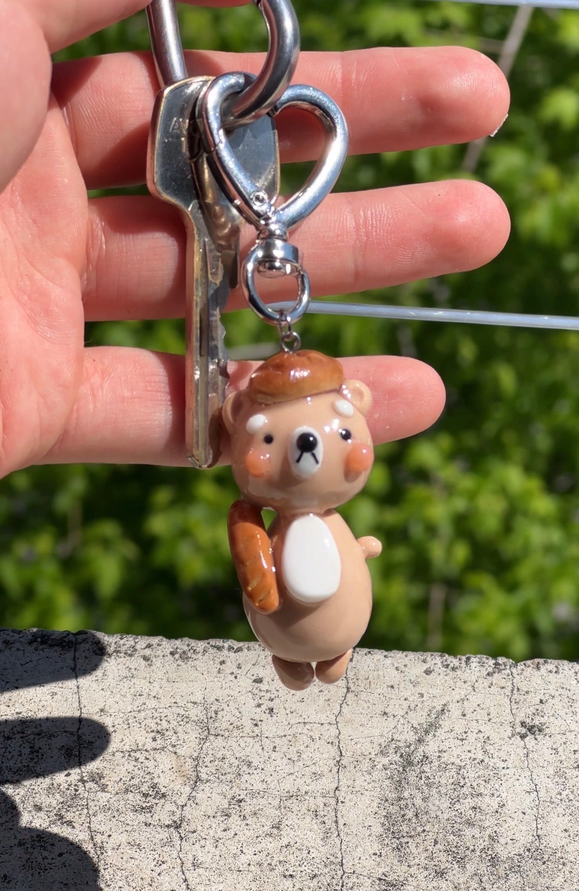 Bread Bear 🐻 🥖 Keychain